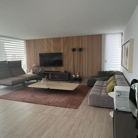 אדחה Luxury Villa Rebeka - Heated Pool And Jacuzzi מראה חיצוני תמונה
