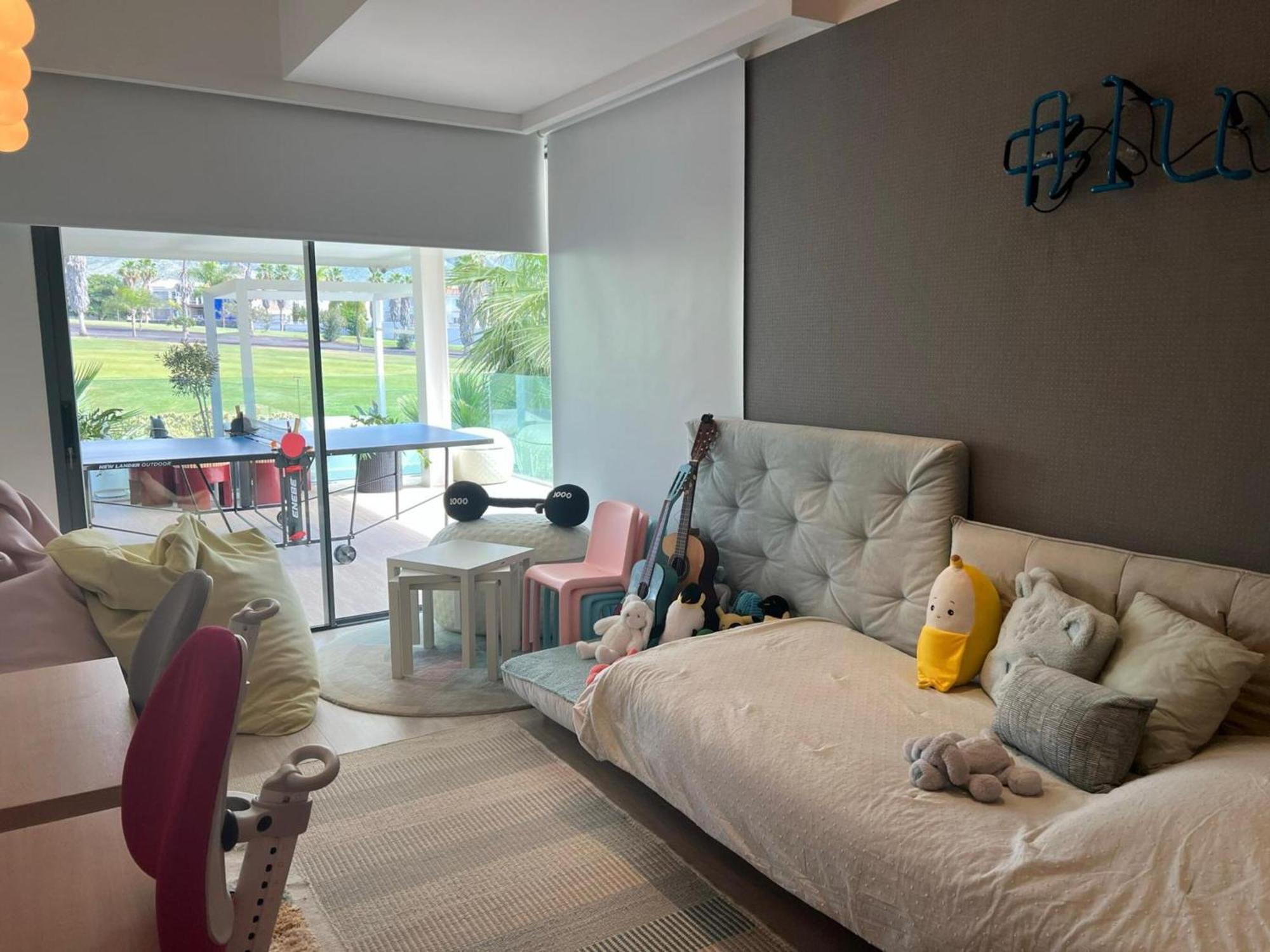 אדחה Luxury Villa Rebeka - Heated Pool And Jacuzzi מראה חיצוני תמונה