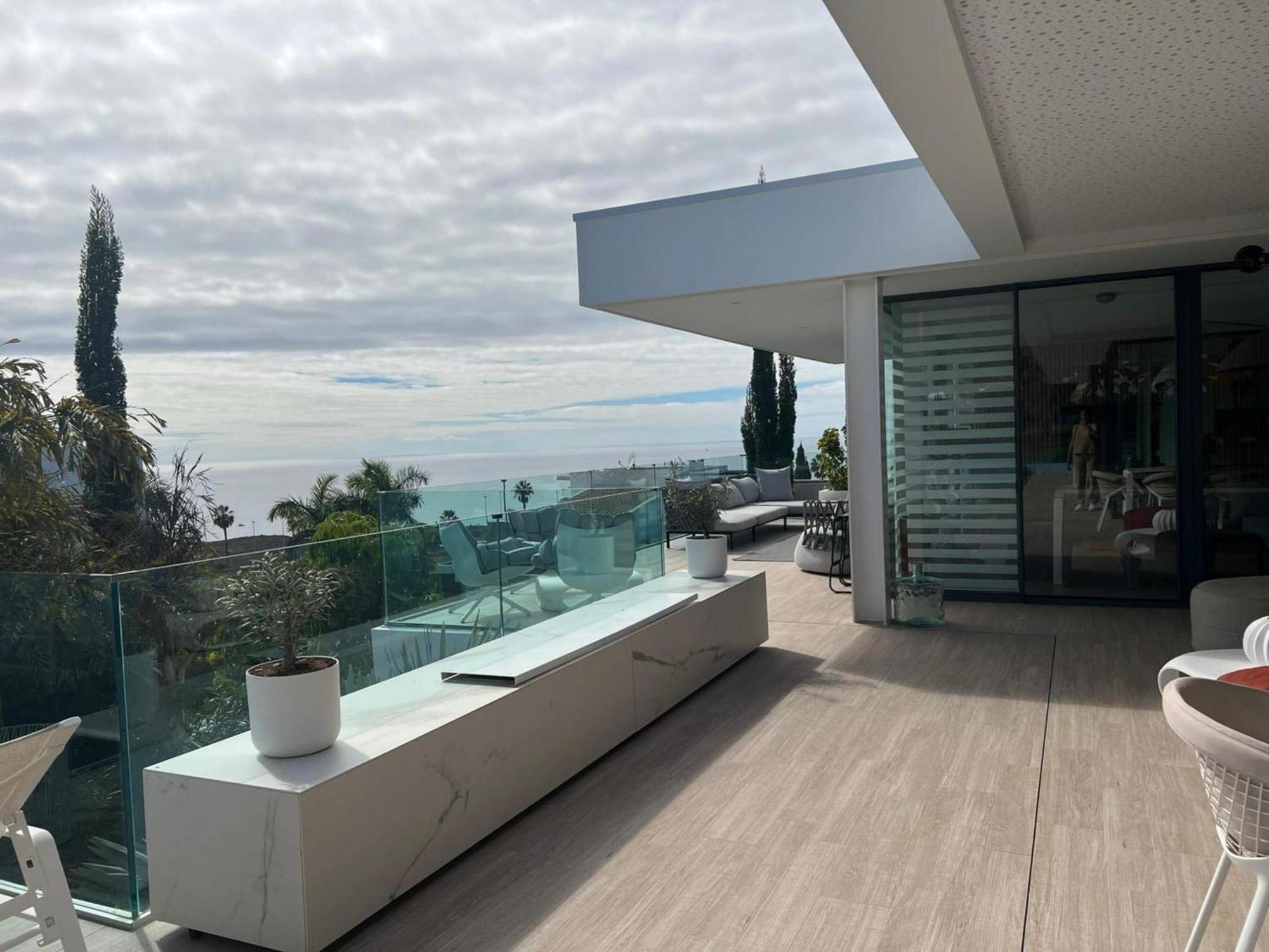 אדחה Luxury Villa Rebeka - Heated Pool And Jacuzzi מראה חיצוני תמונה